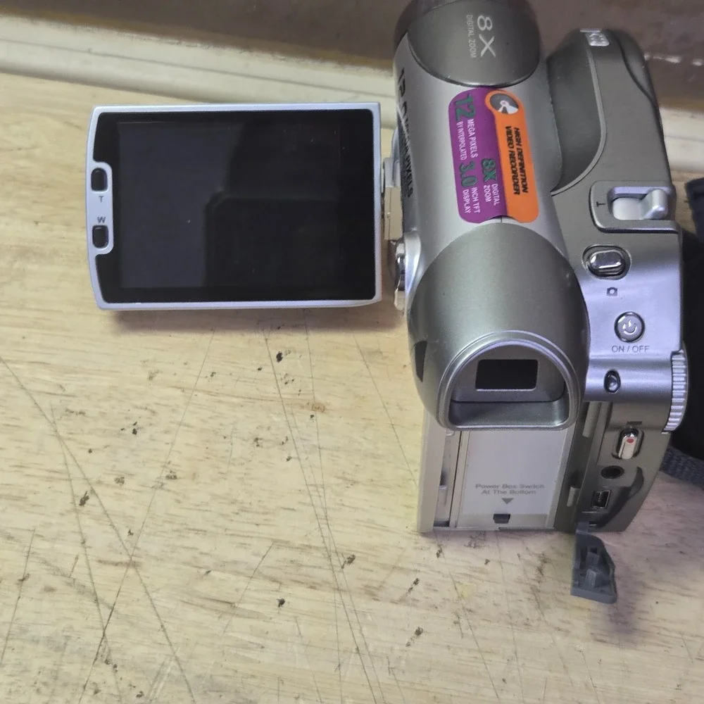 Sony Handycam DCR-HC90 Camcorder Clean untested no battery/charger read